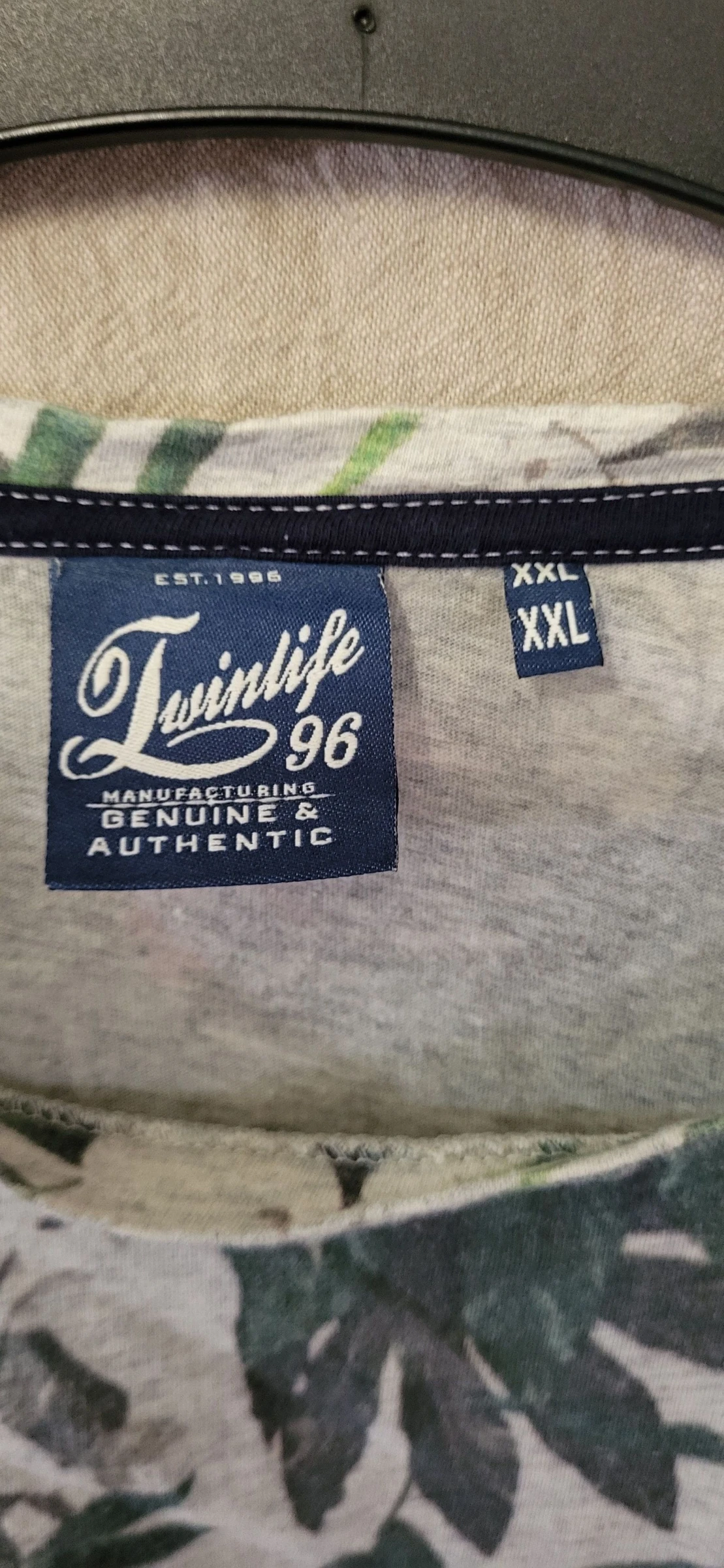 Nice shirt size XXL from Twinlife. – photo 2